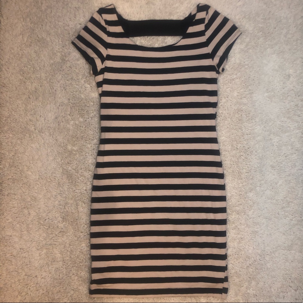 5/$20 Monteau size medium striped dress